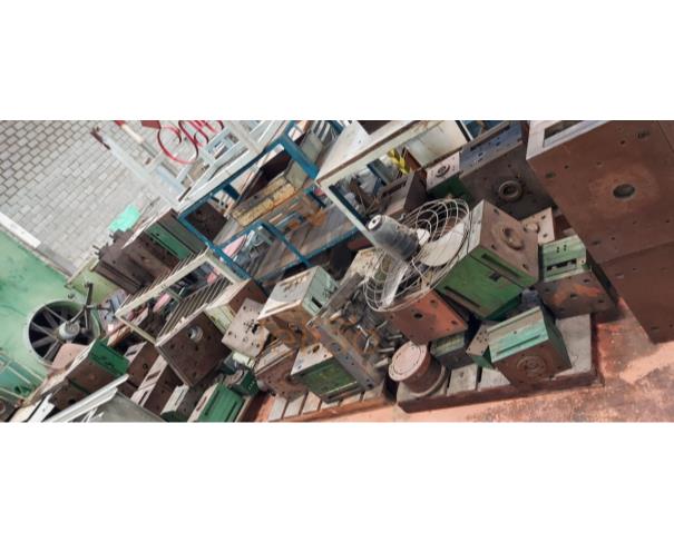 Foto de PARQUE INDUSTRIAL | INJETORAS, PRENSAS, FRESADORAS, FURADEIRAS, COMPRESSORES E DIVERSOS EQUIPAMENTOS